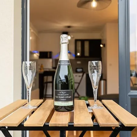 Lejlighed T2 De Standing Au Coeur De L Avenue De Champagne Épernay